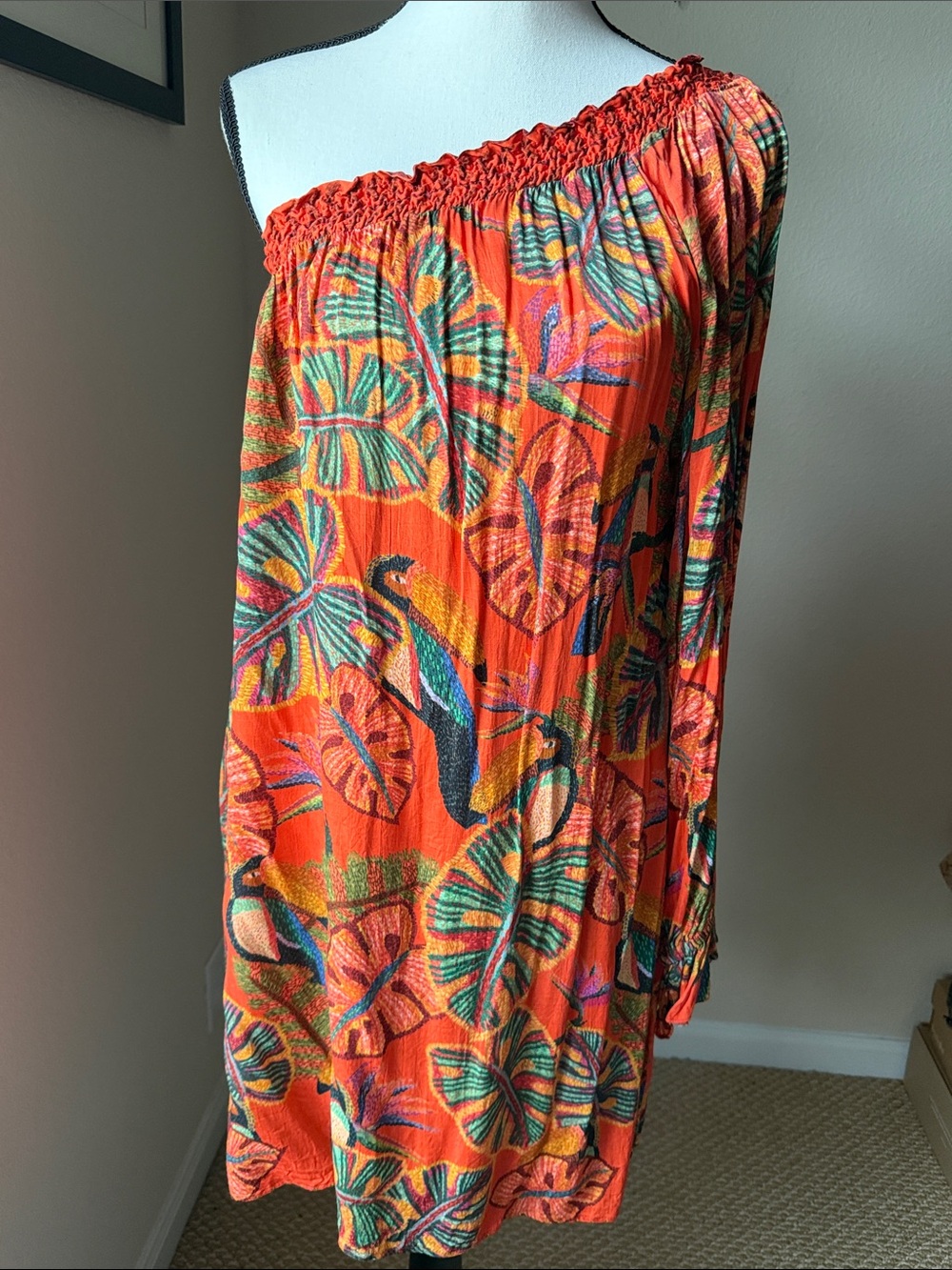 FARM Rio Orange Toucan Dress. Like new . 100% viscose. M